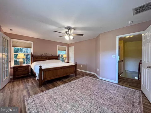 Bedroom - 11325 Ingels, Swan Point, MD 20645 photo 9 of 12