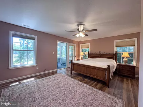 Bedroom - 11325 Ingels, Swan Point, MD 20645 photo 8 of 12