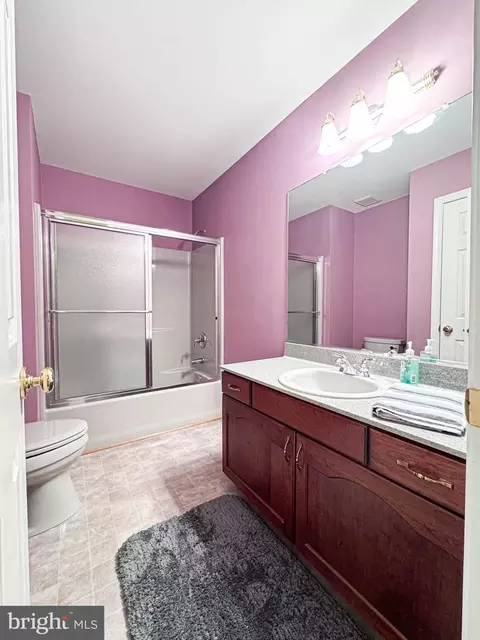 Bath - 11325 Ingels, Swan Point, MD 20645 photo 8 of 14