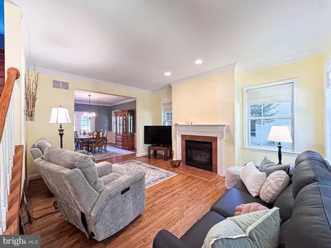 Living - 11325 Ingels, Swan Point, MD 20645 photo 1 of 3