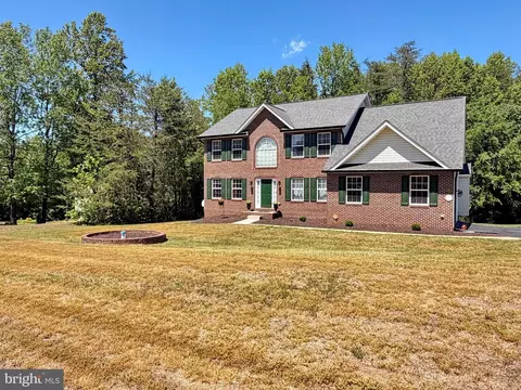 6735 Eastern Hills St, Hughesville, MD 20637