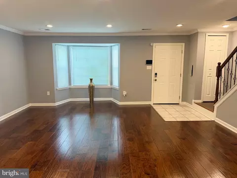 Living - 6041 Red Wolf Pl, Waldorf, MD 20603 photo 2 of 4