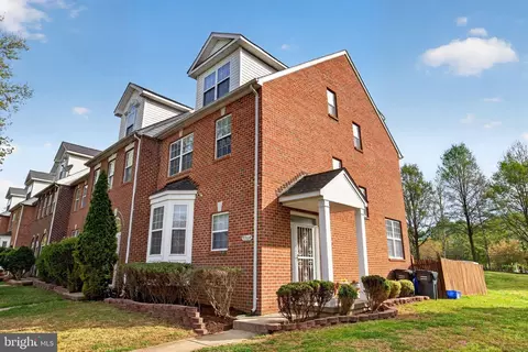 9964 Morristown Pl, Waldorf, MD 20603