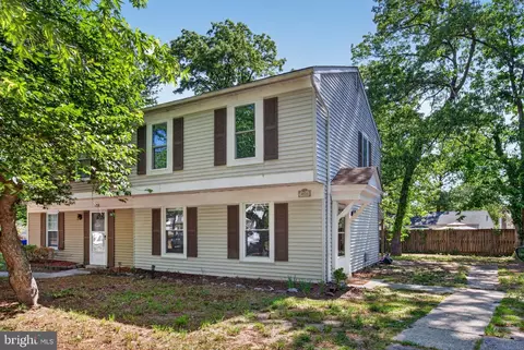 4816 Underwood Ct, Waldorf, MD 20602