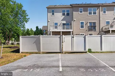 Exterior - 5413 Doubleday Ln, Waldorf, MD 20602 photo 7 of 7