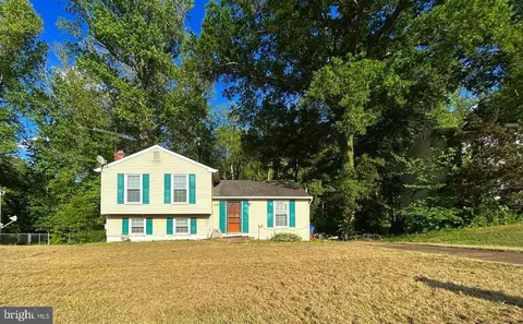 2228 Bridle Path Dr, Waldorf, MD 20601