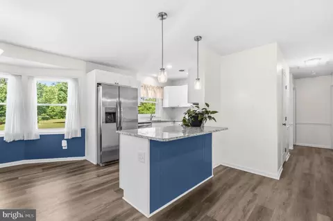 12712 Grosstown Rd, Hughesville, MD 20637
