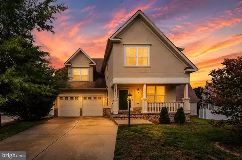 11642 Las Colinas Ct, Waldorf, MD 20602