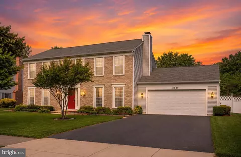 2929 Marsh Hawk Dr, Waldorf, MD 20603