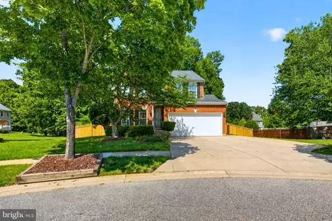 10166 Hubbard Ct, Waldorf, MD 20603