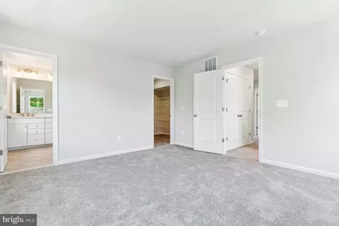 Entry Way - 9743 Gaelic Pl Pl, Waldorf, MD 20601 photo 16 of 19