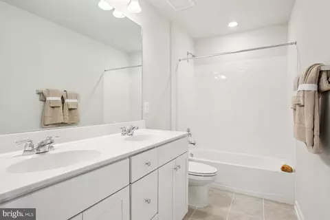 Entry Way - 9743 Gaelic Pl Pl, Waldorf, MD 20601 photo 6 of 19
