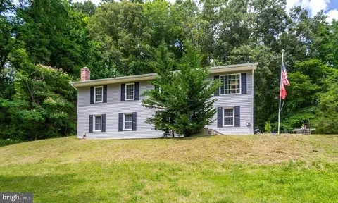 8505 Warren Dr, Pomfret, MD 20675