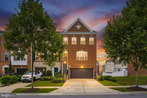 5412 Spotswood Pl, White Plains, MD 20695