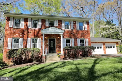 4255 Shelton Dr, Pomfret, MD 20675
