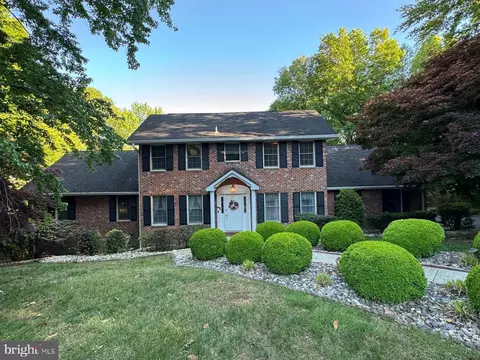 9013 Hillary Ct, La Plata, MD 20646