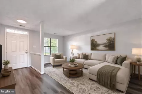4 Chinaberry Ln, Indian Head, MD 20640