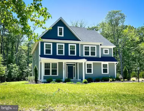 11551 Beacon Hill Ct, Swan Point, MD 20645