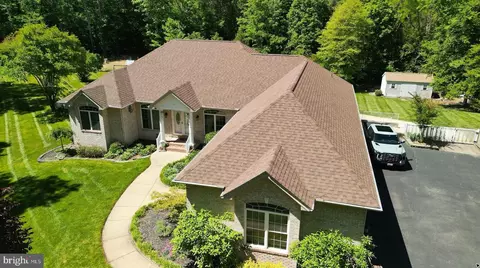 15690 Cloverleaf Ct, Hughesville, MD 20637