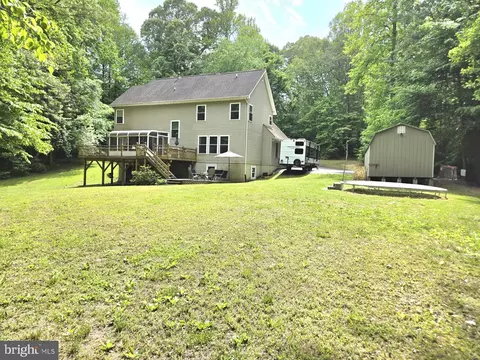 Exterior - 4652 Deep Spring Pl, Waldorf, MD 20601 photo 2 of 5