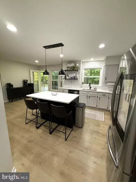 Kitchen - 4652 Deep Spring Pl, Waldorf, MD 20601 photo 4 of 4