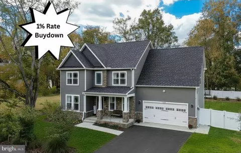 12127 Riverview Dr, Newburg, MD 20664