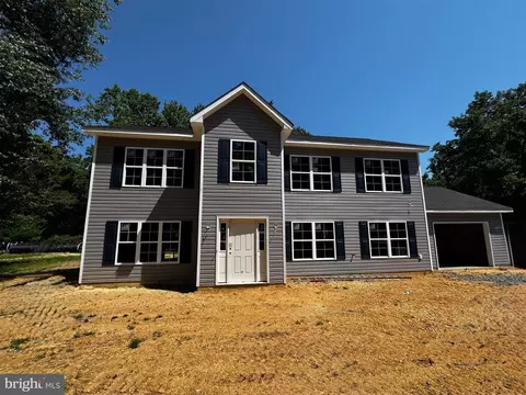 10 E Poplar Ln, Indian Head, MD 20640