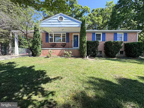 3637 Woodley Rd, Waldorf, MD 20601