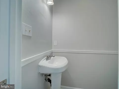 Entry Way - 24 Keepsake Pl, Waldorf, MD 20602 photo 3 of 5