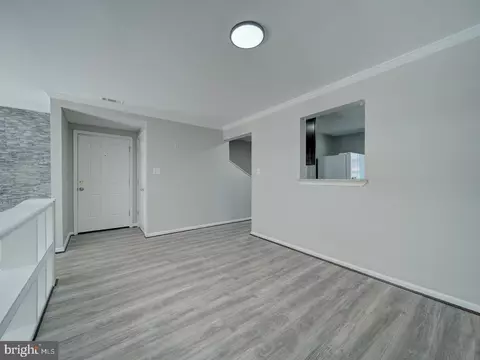 Living - 24 Keepsake Pl, Waldorf, MD 20602 photo 9 of 10
