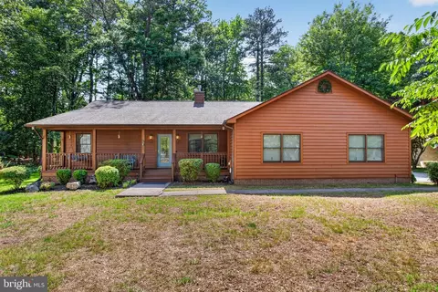 14575 Honeysuckle Way, Issue, MD 20645