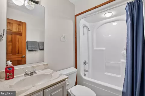 Bath - 14575 Honeysuckle Way, Issue, MD 20645 photo 2 of 3