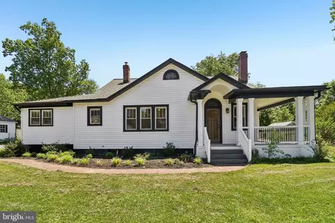 403 Prospect St, La Plata, MD 20646