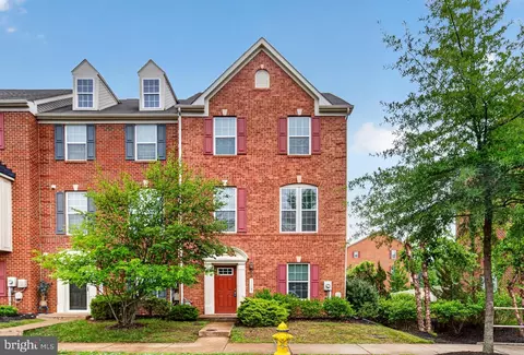 11867 Saint Linus Dr, Waldorf, MD 20602
