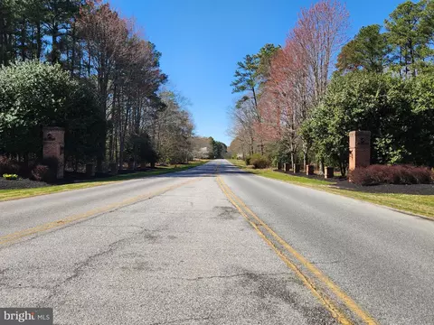 14875 Buckingham Ct, Swan Point, MD 20645 photo 2