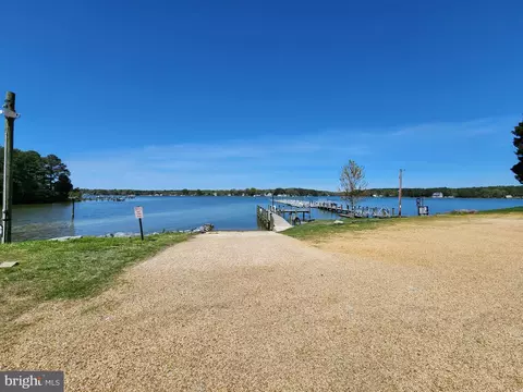 14875 Buckingham Ct, Swan Point, MD 20645 photo 13