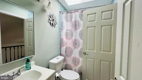 Entry Way - 3433 A Azalea Pl, Waldorf, MD 20602 photo 6 of 8