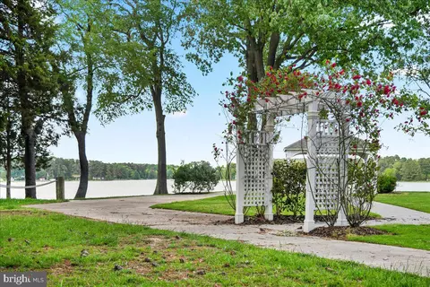 Exterior - 15115 Bayshire Pl, Swan Point, MD 20645 photo 20 of 21