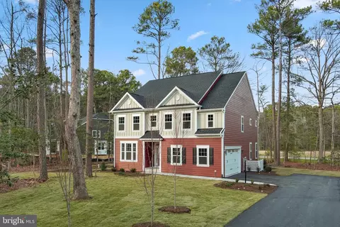 15115 Bayshire Pl, Swan Point, MD 20645