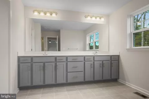 Entry Way - 15115 Bayshire Pl, Swan Point, MD 20645 photo 13 of 18