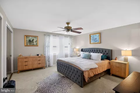 Bedroom - 2413 Pinefield Rd, Waldorf, MD 20601 photo 4 of 8