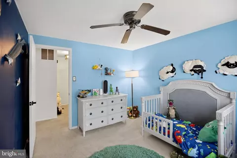 Bedroom - 2413 Pinefield Rd, Waldorf, MD 20601 photo 6 of 8