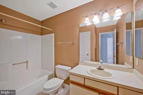 Bath - 14600 Honeysuckle Way, Issue, MD 20645 photo 4 of 4