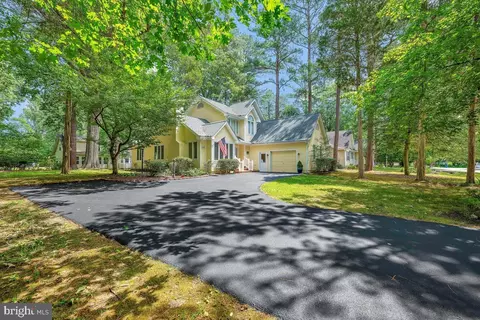 Exterior - 14600 Honeysuckle Way, Issue, MD 20645 photo 2 of 12
