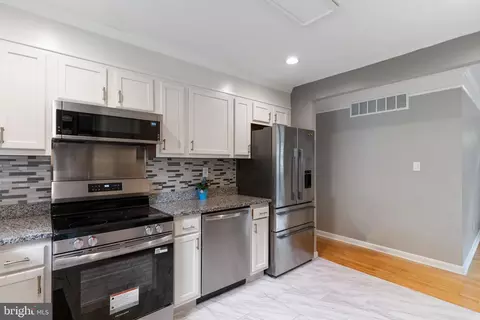 Entry Way - 8430 Warren Dr, Pomfret, MD 20675 photo 1 of 2
