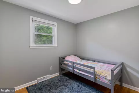Bedroom - 8430 Warren Dr, Pomfret, MD 20675 photo 4 of 5