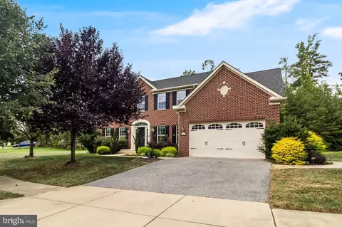 10660 Long Leaf Ln, Waldorf, MD 20603