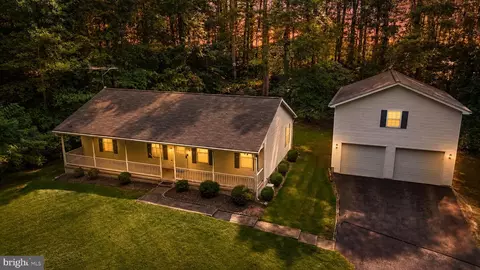 6380 Valley Rd, La Plata, MD 20646