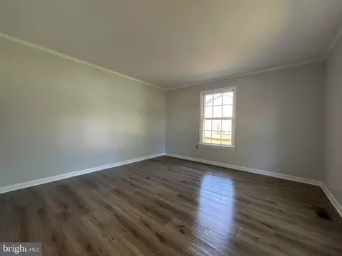 Living - 3402 Williamsburg Dr, Waldorf, MD 20601 photo 3 of 3