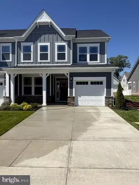 10591 Great Basin Pl, White Plains, MD 20695